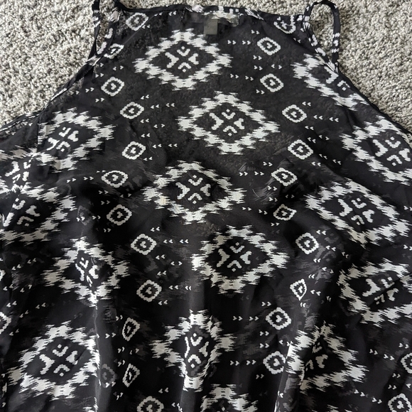 Cold Shoulder Top - Picture 7 of 7